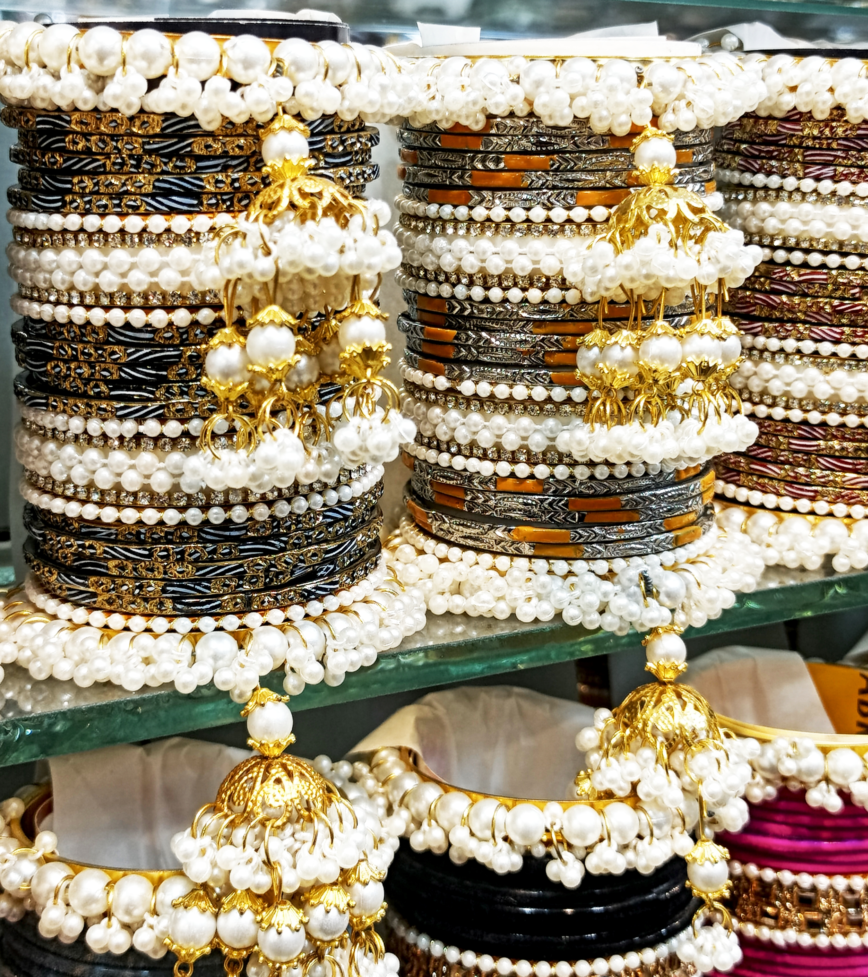 Jhumka sets colours