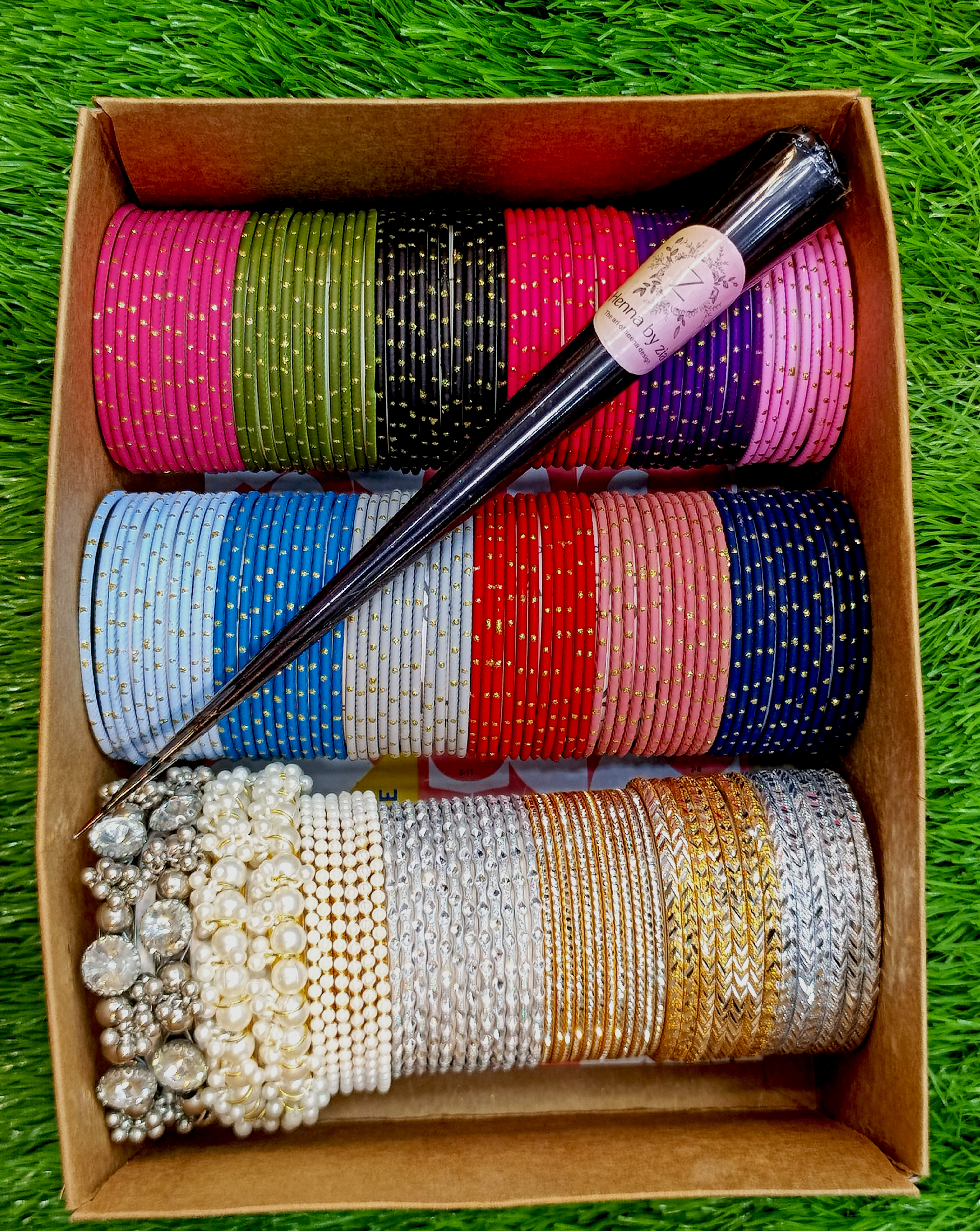 Deal Box 12 dozen bangles with sets accessories & mehndi