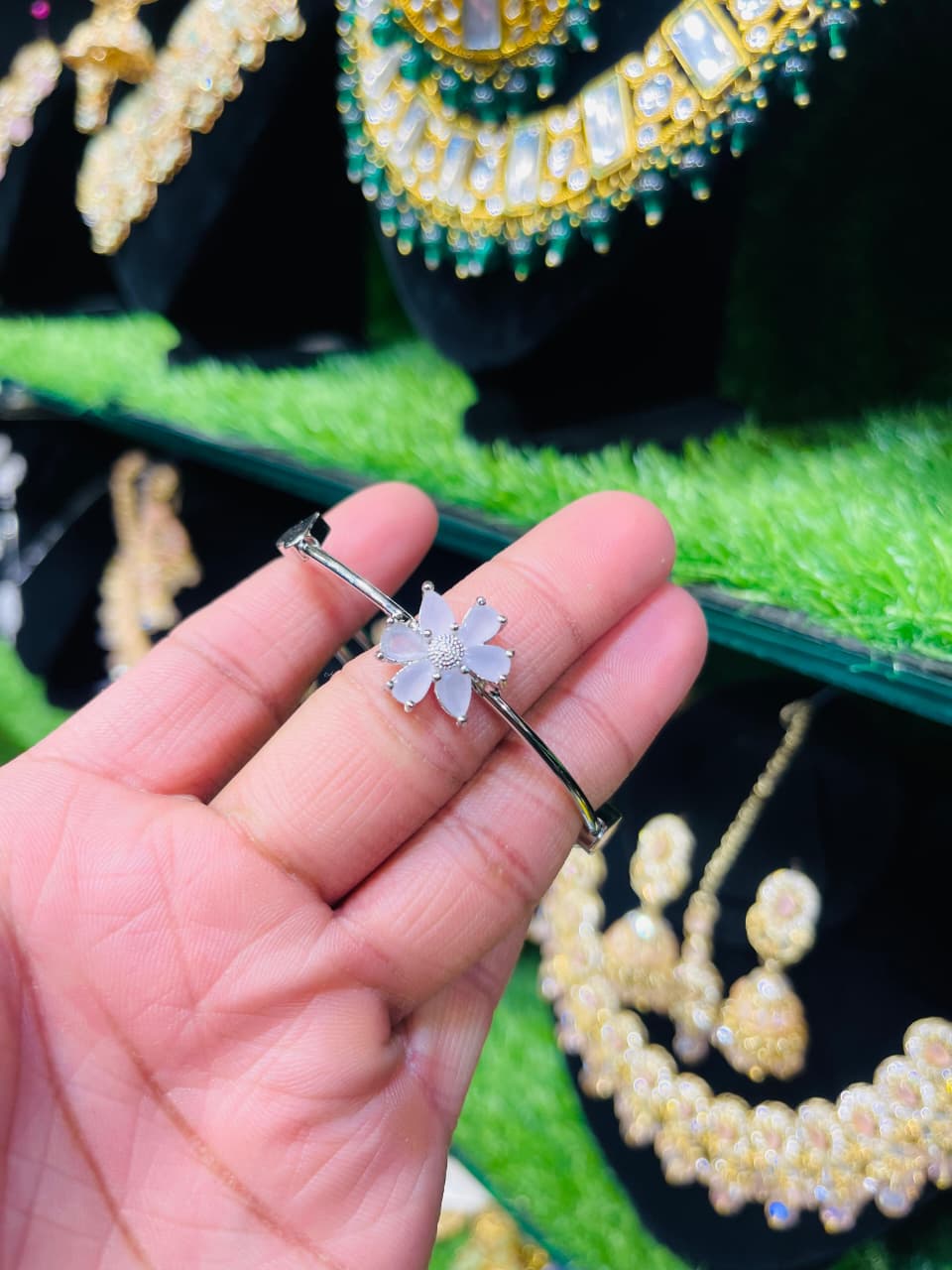 1 KARAT POLISH KARRA BRACLET