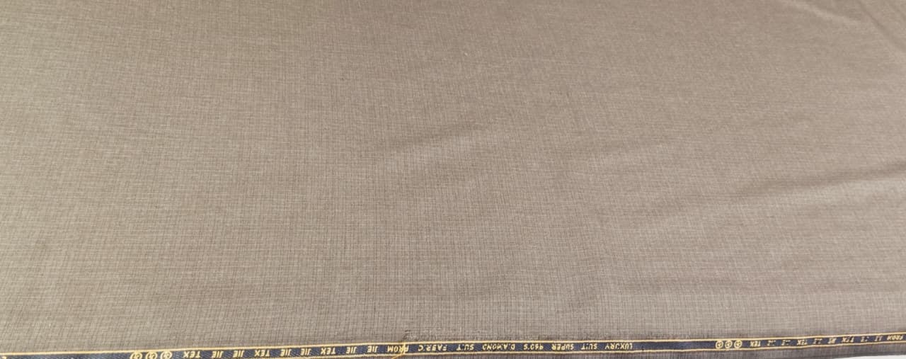 Gents Imported Wash N Wear Tropical Set 