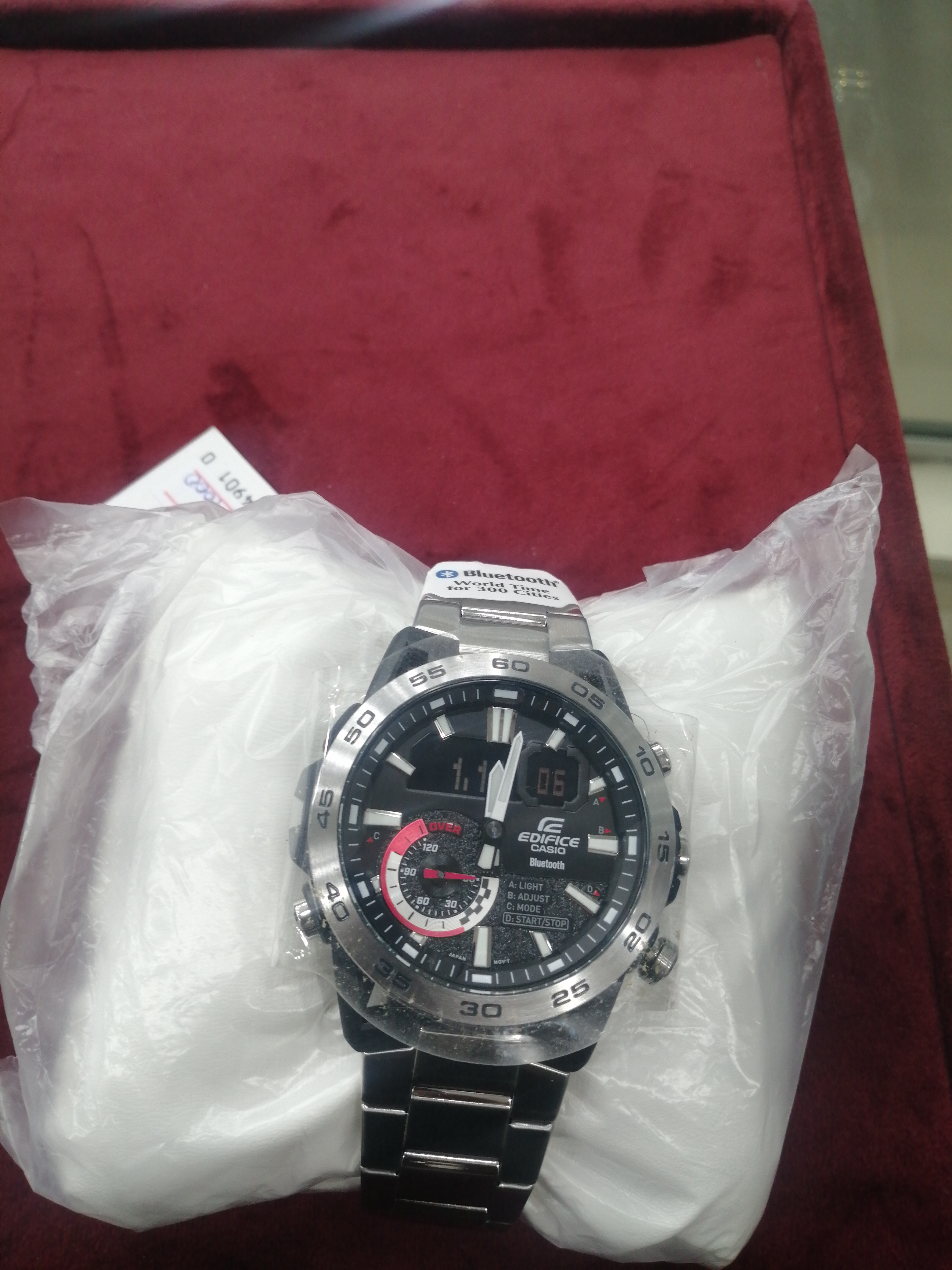 CASIO EDIFICE (ECB-40D-1ADF)